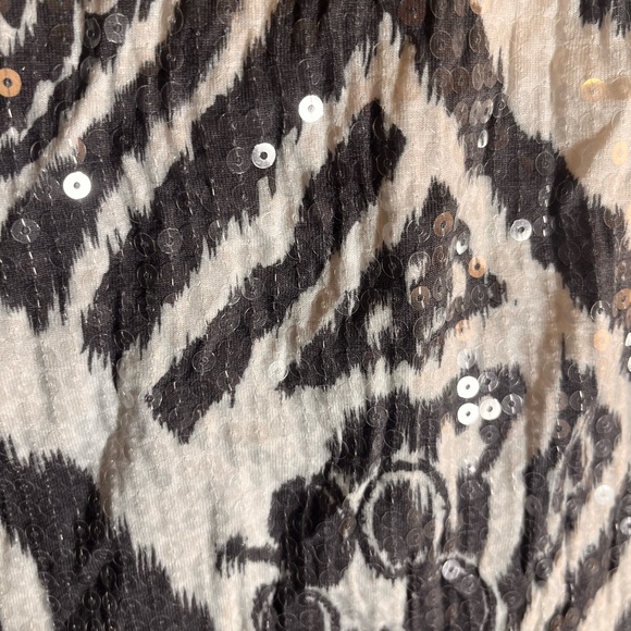 International Concept Shirt - Picture 3 of 4